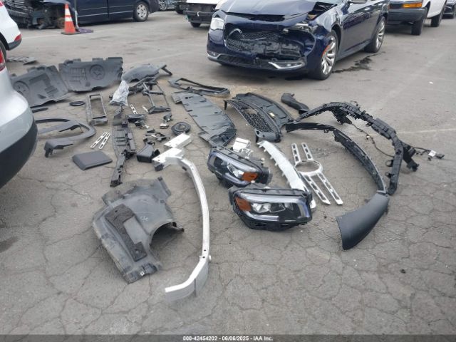 W1N4M4GB7MW114321 Mercedes-Benz m260