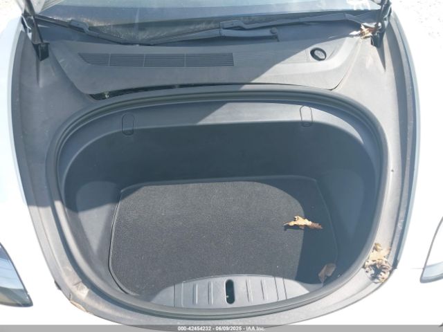 2018 TESLA MODEL 3 5YJ3E1EB0JF093846 Photo 9