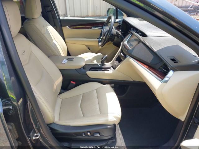2019 CADILLAC XT5 1GYKNCRSXKZ176160 Photo 4