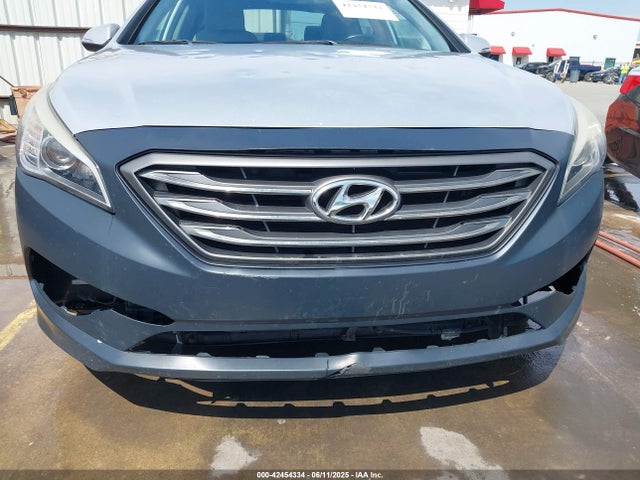 5NPE34AF8HH458651 Hyundai 2017