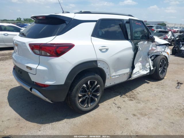 2023 CHEVROLET TRAILBLAZER KL79MPSL7PB092439 Photo 3