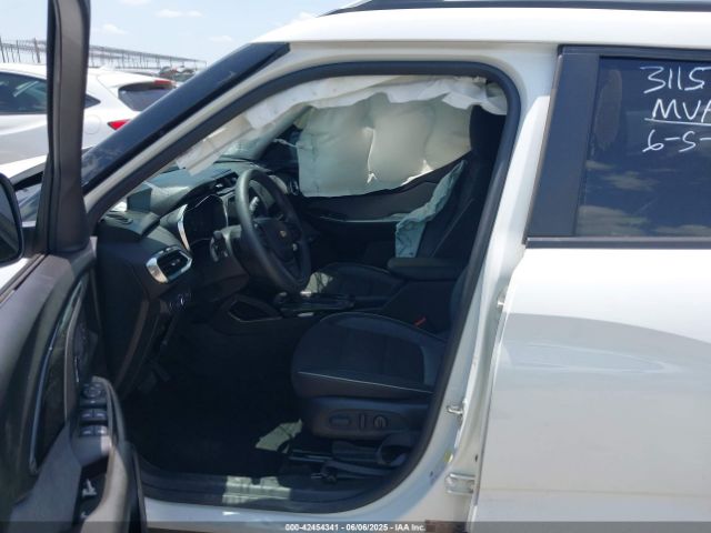 2023 CHEVROLET TRAILBLAZER KL79MPSL7PB092439 Photo 4