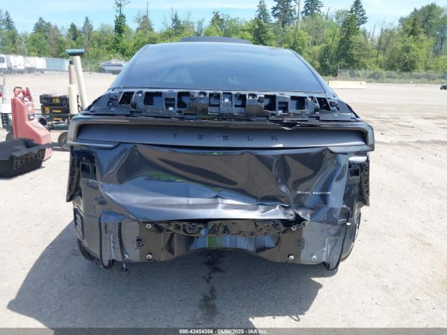 2026 TESLA MODEL Y 7SAYGDEE7TF344315 Photo 5