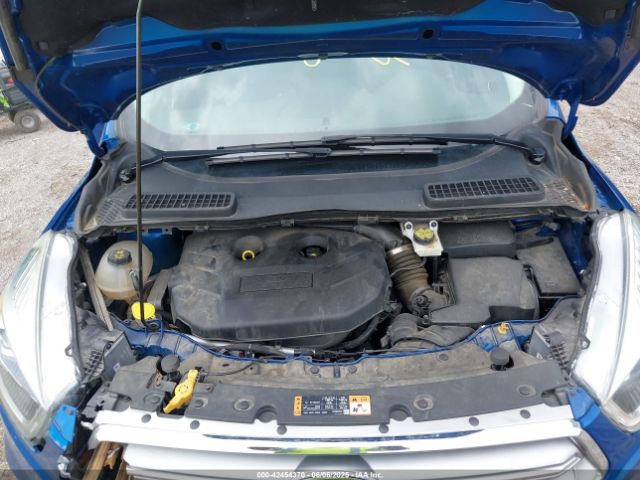 1FMCU0J98HUA47968 Ford Escape Titanium