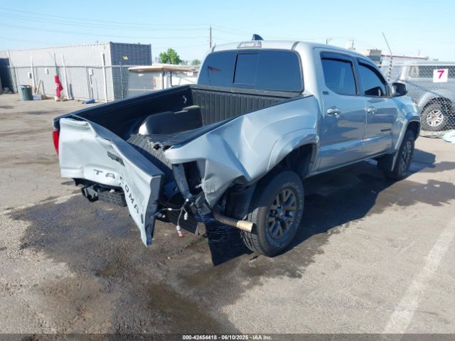 2021 TOYOTA TACOMA 5TFAZ5CN7MX101810 Photo 3