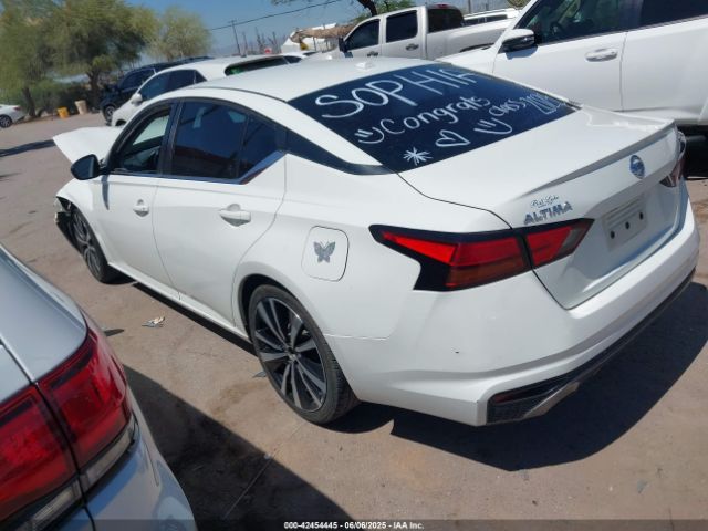 2019 NISSAN ALTIMA 1N4BL4CVXKC157850 Photo 2