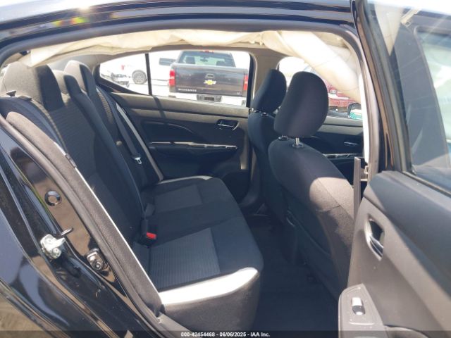 3N1CN8EV1NL863310 Nissan Versa