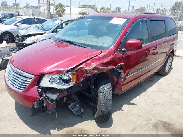 2C4RC1BG0ER348408 Chrysler Town and Country