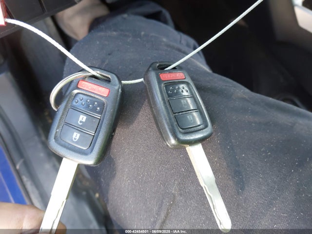 JHMGK5H57GS003044 Honda FIT LX