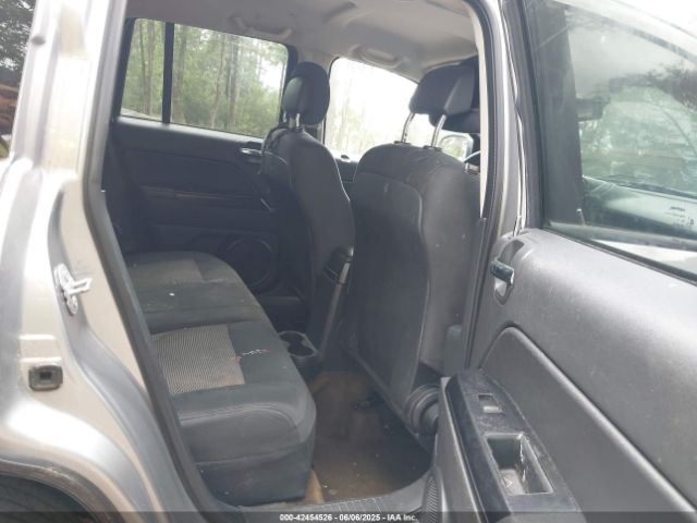 1C4NJCBA1GD665471 Jeep Compass Sport