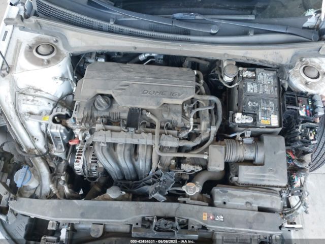 5NPLL4AG8MH022005 Hyundai ELANTRA SE