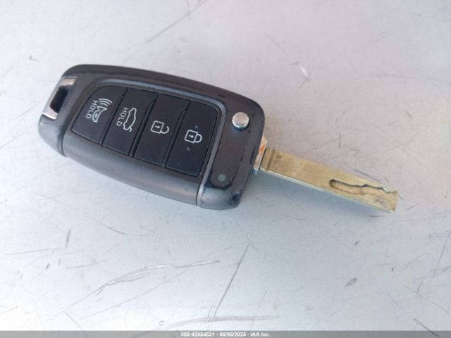 5NPLL4AG8MH022005 Hyundai ELANTRA SE