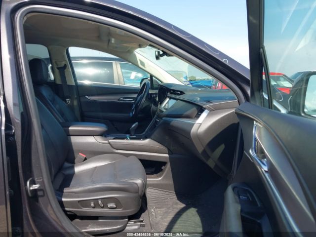 2018 CADILLAC XT5 1GYKNDRS0JZ209266 Photo 4