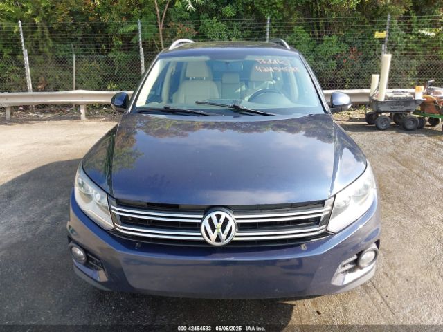WVGAV7AX4FW603111 Volkswagen TIGUAN SE