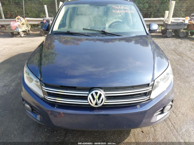 WVGAV7AX4FW603111 Volkswagen TIGUAN SE