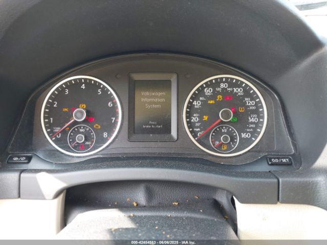 WVGAV7AX4FW603111 Volkswagen TIGUAN SE