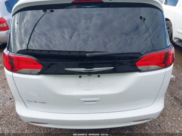 2C4RC1CG0RR176918 Chrysler Voyager Lx