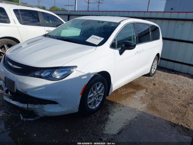 2024 CHRYSLER VOYAGER 2C4RC1CG0RR176918 Photo 1