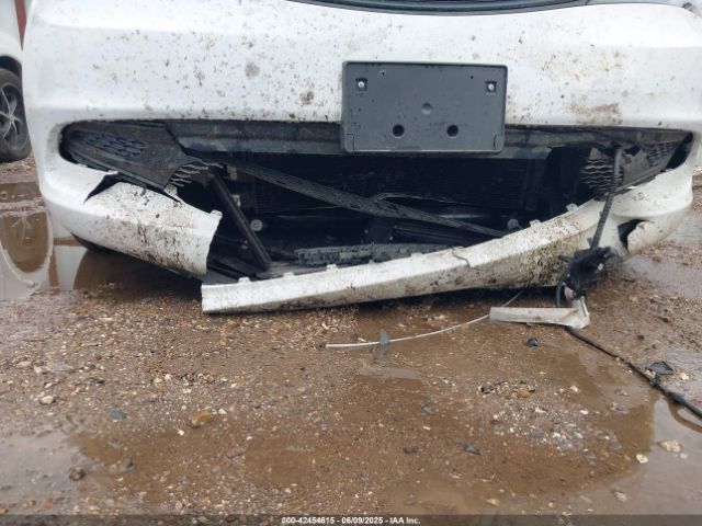 2024 CHRYSLER VOYAGER 2C4RC1CG0RR176918 Photo 5