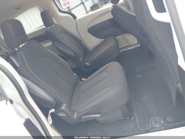 2024 CHRYSLER VOYAGER 2C4RC1CG0RR176918 Photo 7