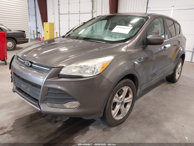 1FMCU9G94EUA15591 Ford ESCAPE SE
