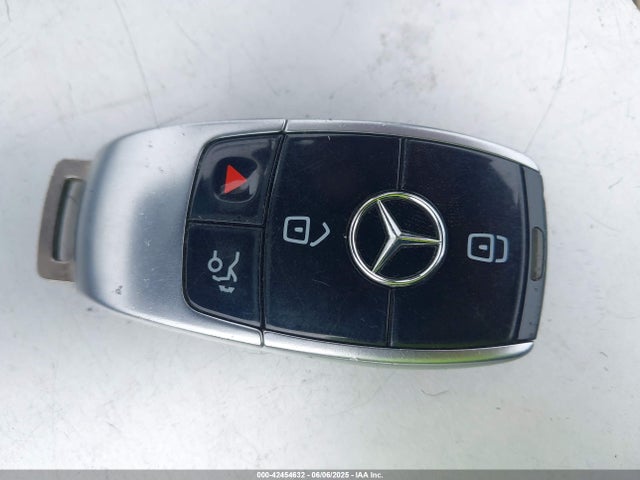 WDDUG6GB6KA454604 Mercedes-Benz m276