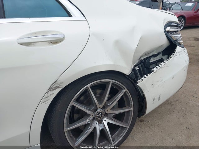 WDDUG6GB6KA454604 Mercedes-Benz m276