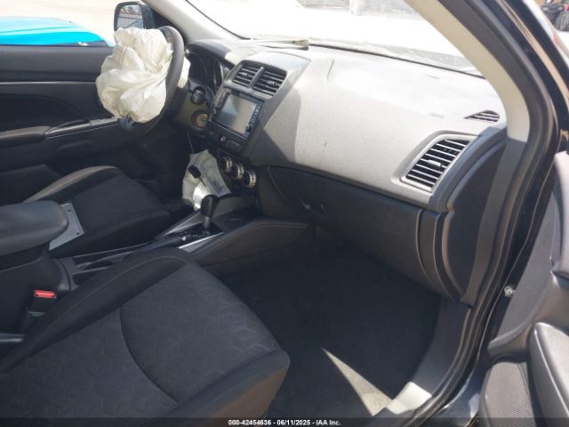 2020 MITSUBISHI OUTLANDER SPORT JA4AP3AU1LU006416 Photo 4