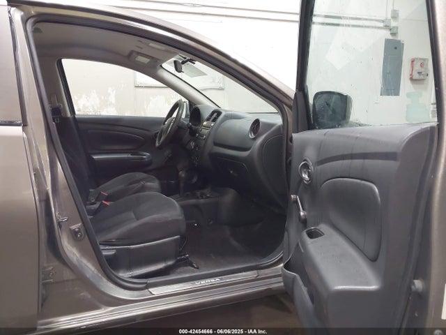 Nissan Versa 2016 3N1CN7AP1GL911313 Image 5