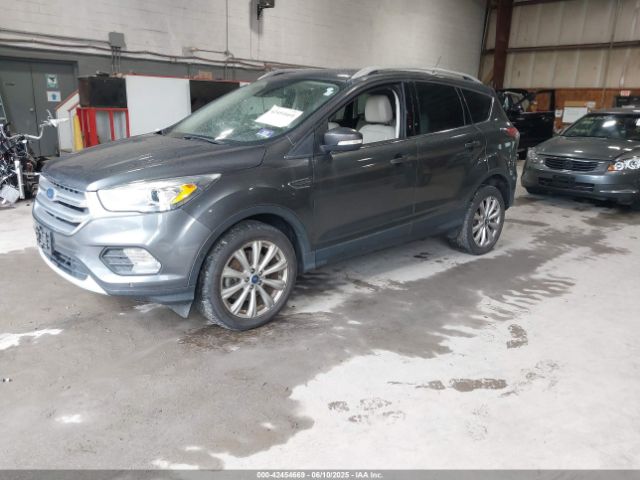 1FMCU9JD4HUB07866 Ford Escape Titanium