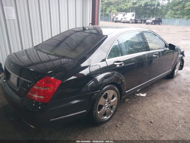 2011 MERCEDES-BENZ S 550 WDDNG7BBXBA402927 Photo 3