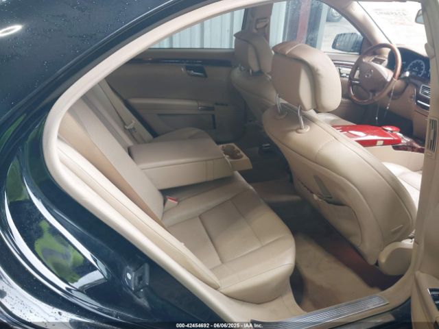 2011 MERCEDES-BENZ S 550 WDDNG7BBXBA402927 Photo 7