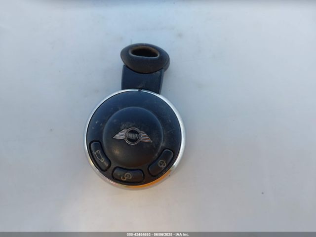 2016 MINI COUNTRYMAN WMWZC5C56GWU02046 Photo 10