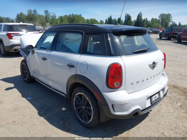 2016 MINI COUNTRYMAN WMWZC5C56GWU02046 Photo 2
