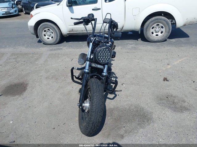 2011 HARLEY-DAVIDSON XL1200 1HD1LC312BC411563 Photo 4