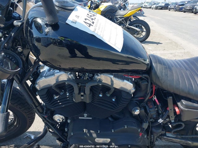 2011 HARLEY-DAVIDSON XL1200 1HD1LC312BC411563 Photo 8