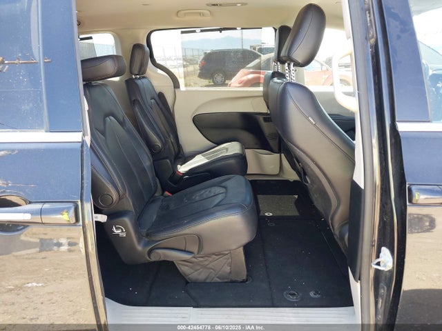 Chrysler Pacifica 2019 2C4RC1BG2KR603460 Image 8