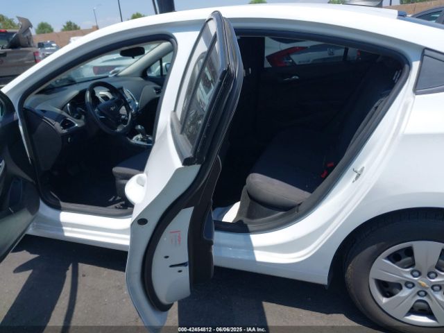 2017 CHEVROLET CRUZE 3G1BC5SM6HS555769 Photo 7