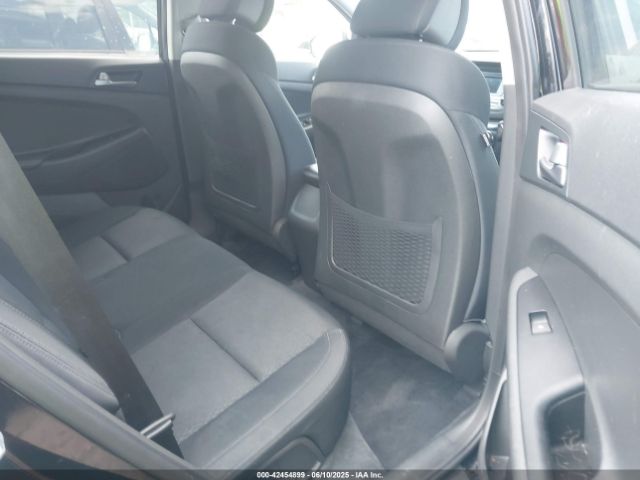 2016 HYUNDAI TUCSON KM8J3CA4XGU074927 Photo 7