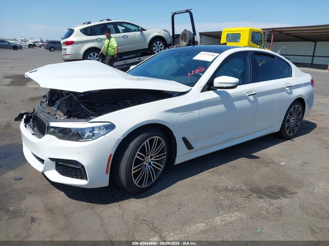 BMW 530e Iperformance 2018 WBAJA9C52JG622876 Image 2