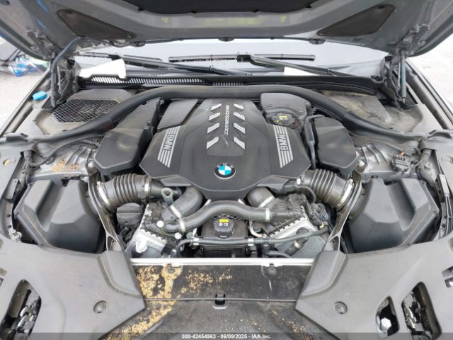 WBA13BK07NCL07995 BMW m550i