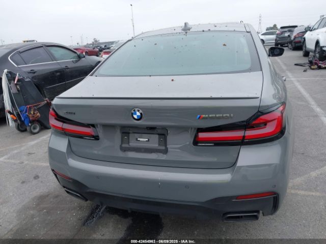 WBA13BK07NCL07995 BMW m550i
