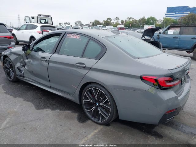 WBA13BK07NCL07995 BMW m550i