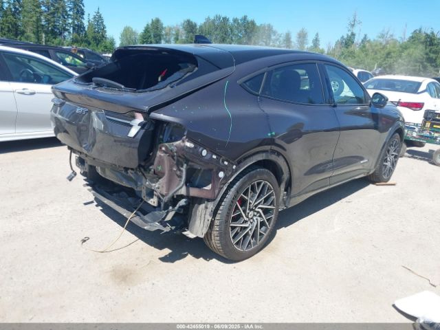 2022 FORD MUSTANG MACH-E 3FMTK4SX0NMA02257 Photo 3
