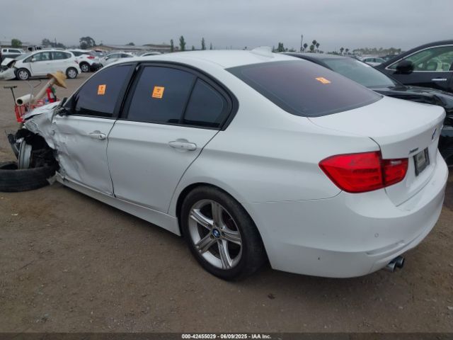 2015 BMW 328I WBA3B3G56FNT19275 Photo 2