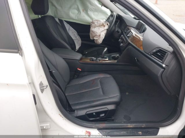 2015 BMW 328I WBA3B3G56FNT19275 Photo 4
