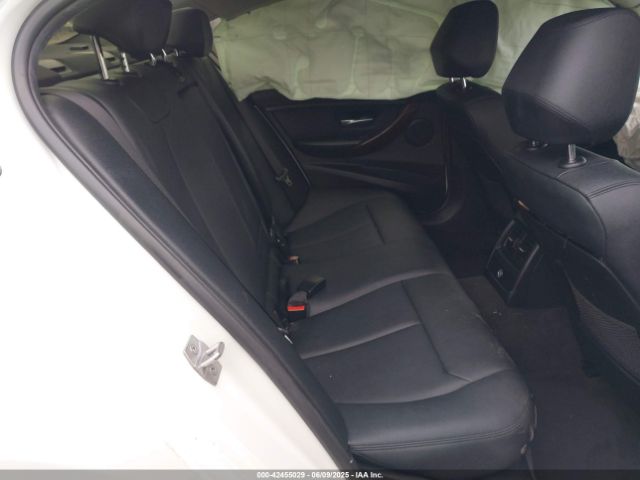 2015 BMW 328I WBA3B3G56FNT19275 Photo 7