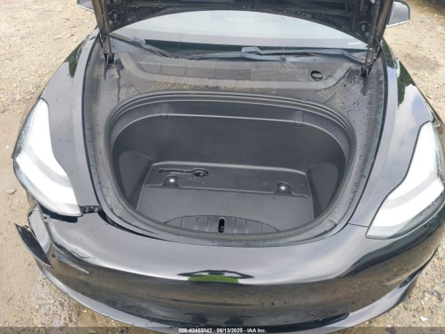2019 TESLA MODEL 3 5YJ3E1EA8KF399881 Photo 9