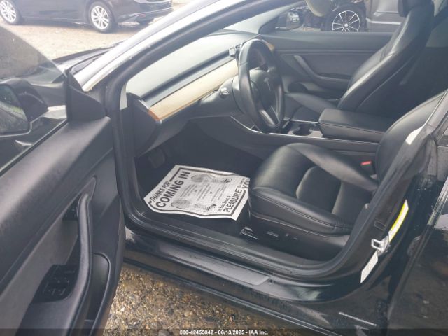 2019 TESLA MODEL 3 5YJ3E1EA8KF399881 Photo 4
