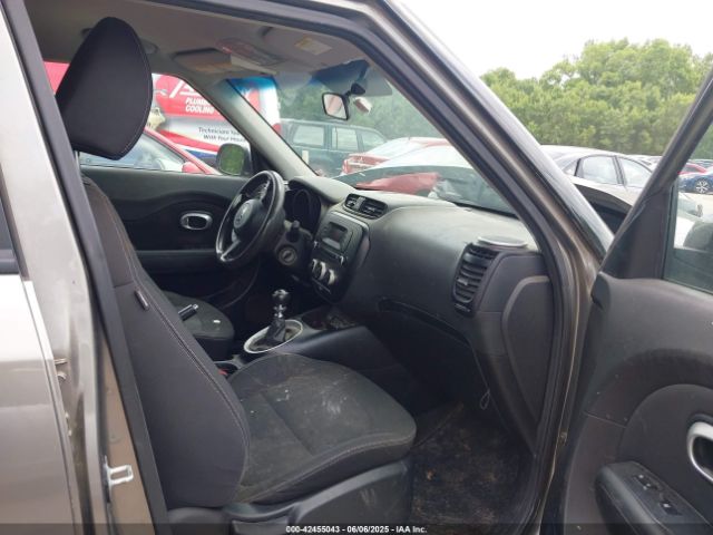 KNDJN2A29E7001972 KIA Soul